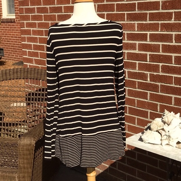 BCBG Maxazria Top - Picture 5 of 10